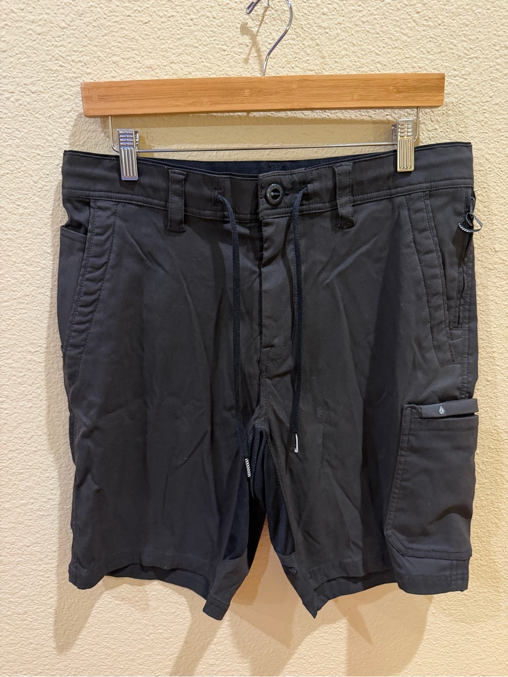 Volcom Men's Black Hybrid Cargo Shorts
